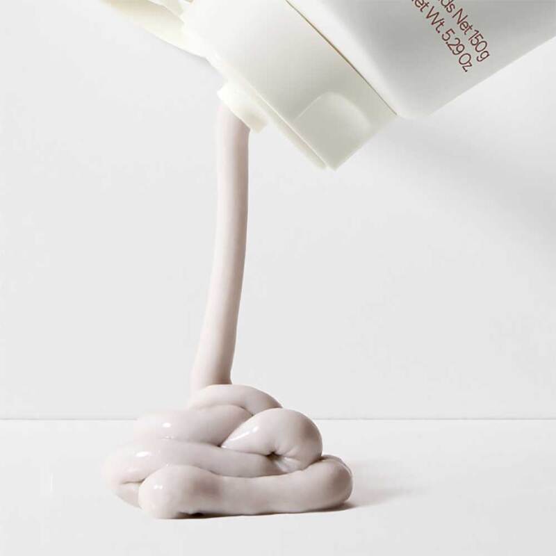 Innisfree Jeju Volcanic Pore Cleansing Foam 150ml