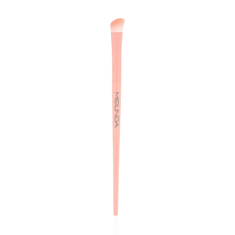 Mei Linda Perfect Pastel Angled Eyeshadow Brush
