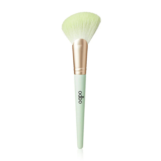 ODBO Angled Shading Brush - Soft Bristles for Contouring and Blending - Beauty Buddy