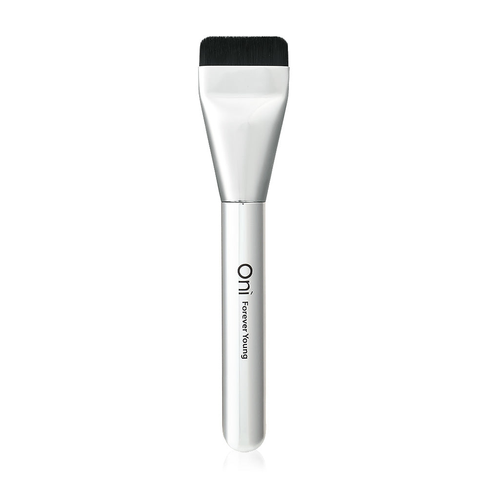 Oni Flat Foundation Brush