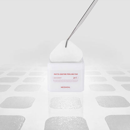 Mediheal Phyto-Enzyme Peeling Pad 200ml [90 Pads]