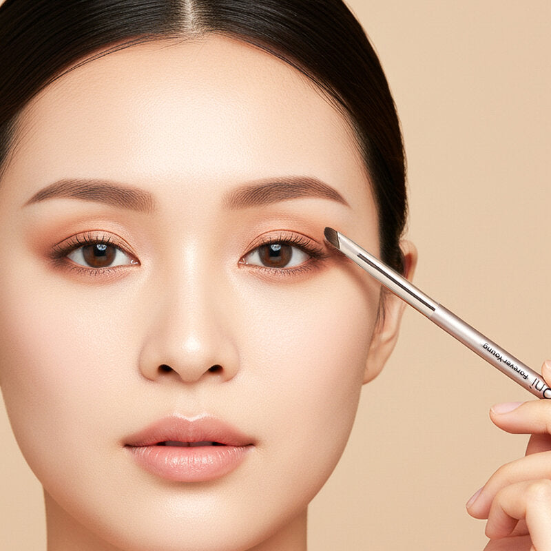 Oni Dual-Ended Eye Shadow & Liner Brush