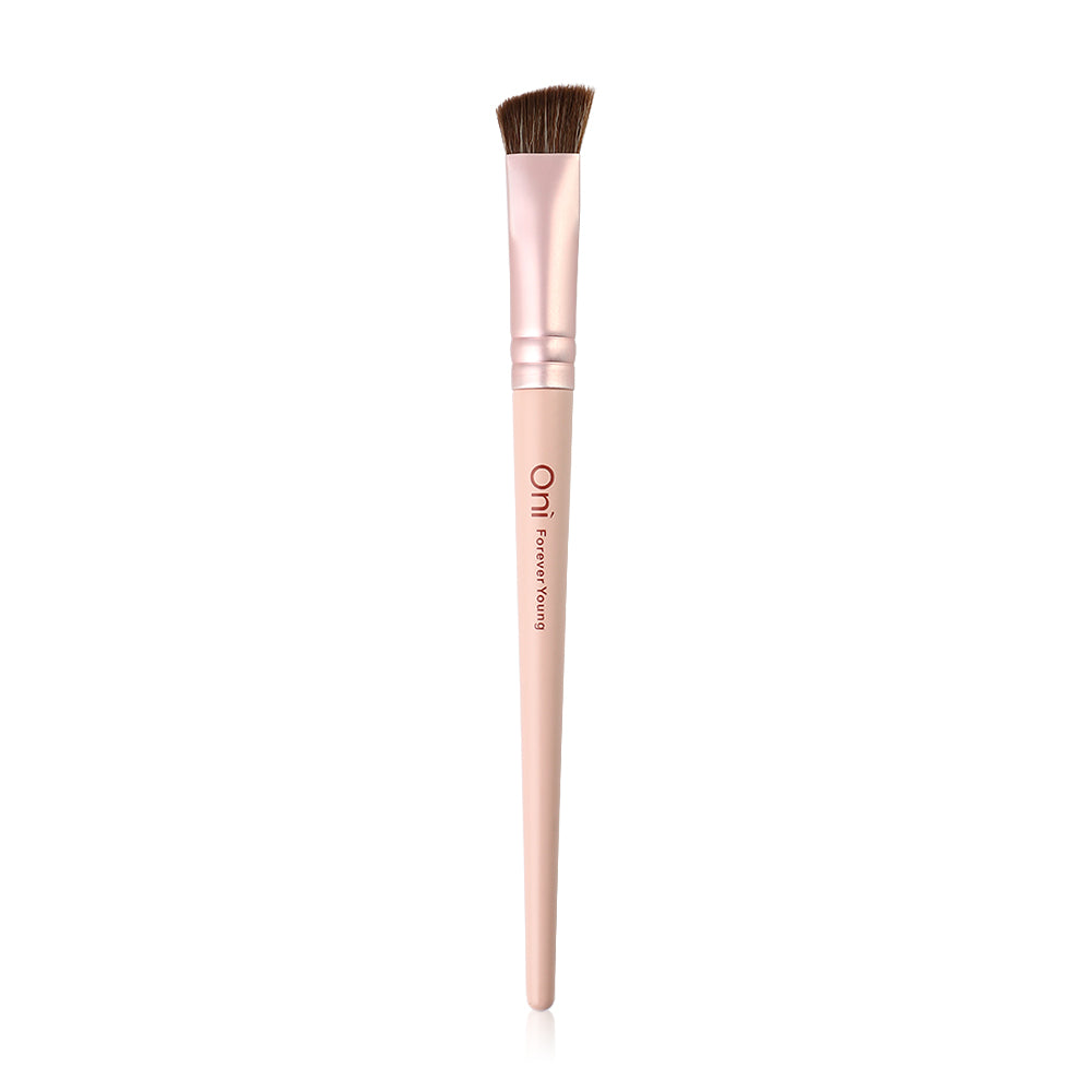 Oni Triangle Highlight & Concealer Brush