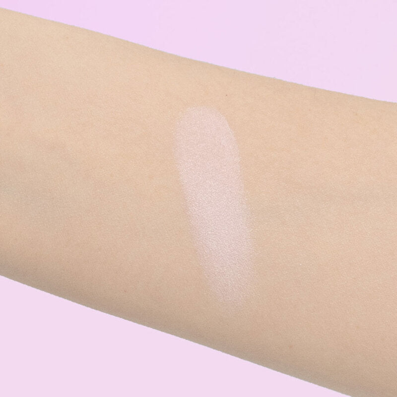 About Tone Glow Powder Pact 8g