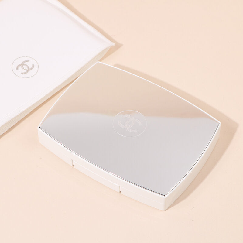 Chanel Eclat Premier Bright Compact Foundation SPF 30/PA+++ 12g