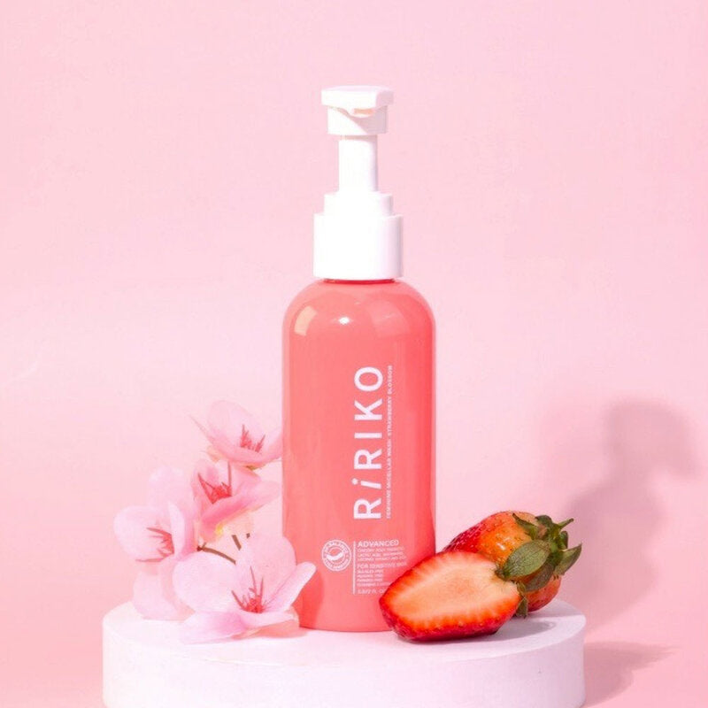 RiRIKO Feminine Micellar Wash Strawberry Blossom 150ml