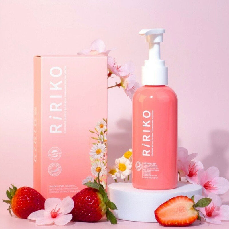 RiRIKO Feminine Micellar Wash Strawberry Blossom 150ml