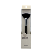 STUDIO17 Small Fan Brush 463 1pc