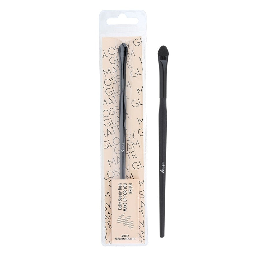 Ashley Sponge Shadow Brush 1pc