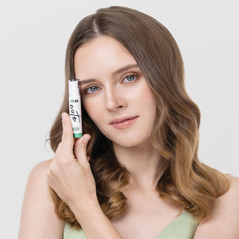 AloEx Cute Eyebrow Nourishing Cream 10g