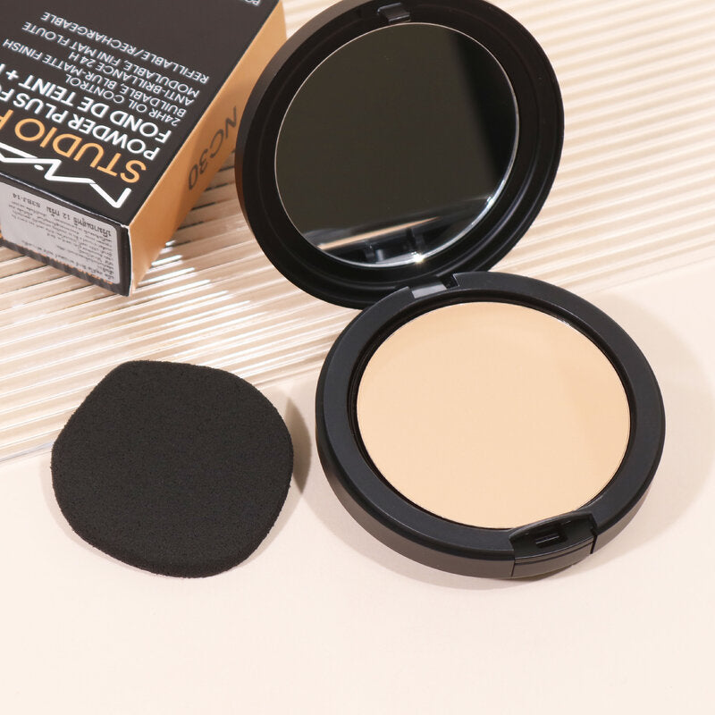 MAC Studio Fix Powder Plus Foundation 12g #NC30