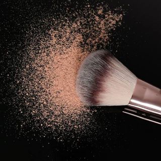 Meilinda Gatsby Rose Full Coverage Face Brush