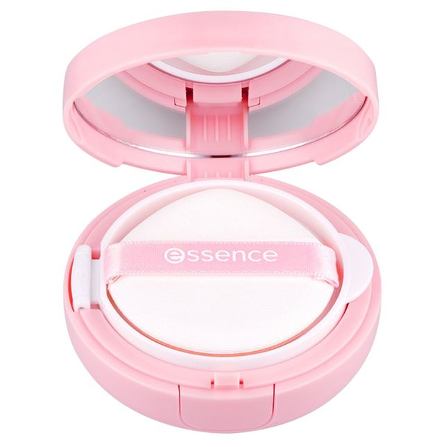essence Brighten Up! Cushion Foundation
