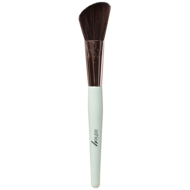 Ashley Aa154 Angled Contour Brush