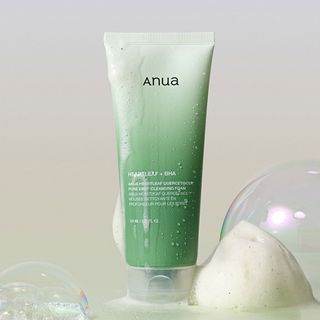 Anua Heartleaf Quercetinol Pore Deep Cleansing Foam 150 ml.