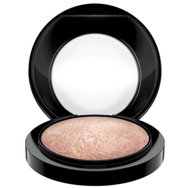 MAC Mineralize Skinfinish Natural