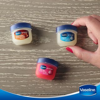 Vaseline Lip Care Rosy Lips For Soft Pink Lips 7 g.