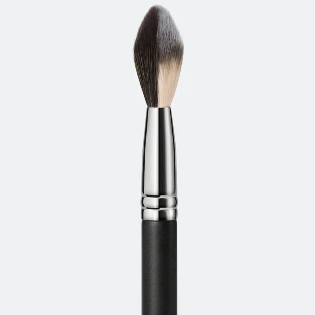 MAC 127S Split Fibre Face Brush