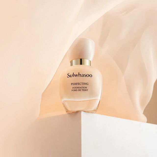 SULWHASOO Perfecting Foundation #13 Ivory