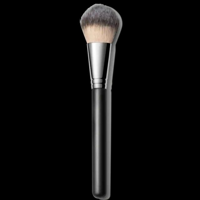 MAC 127S Split Fibre Face Brush